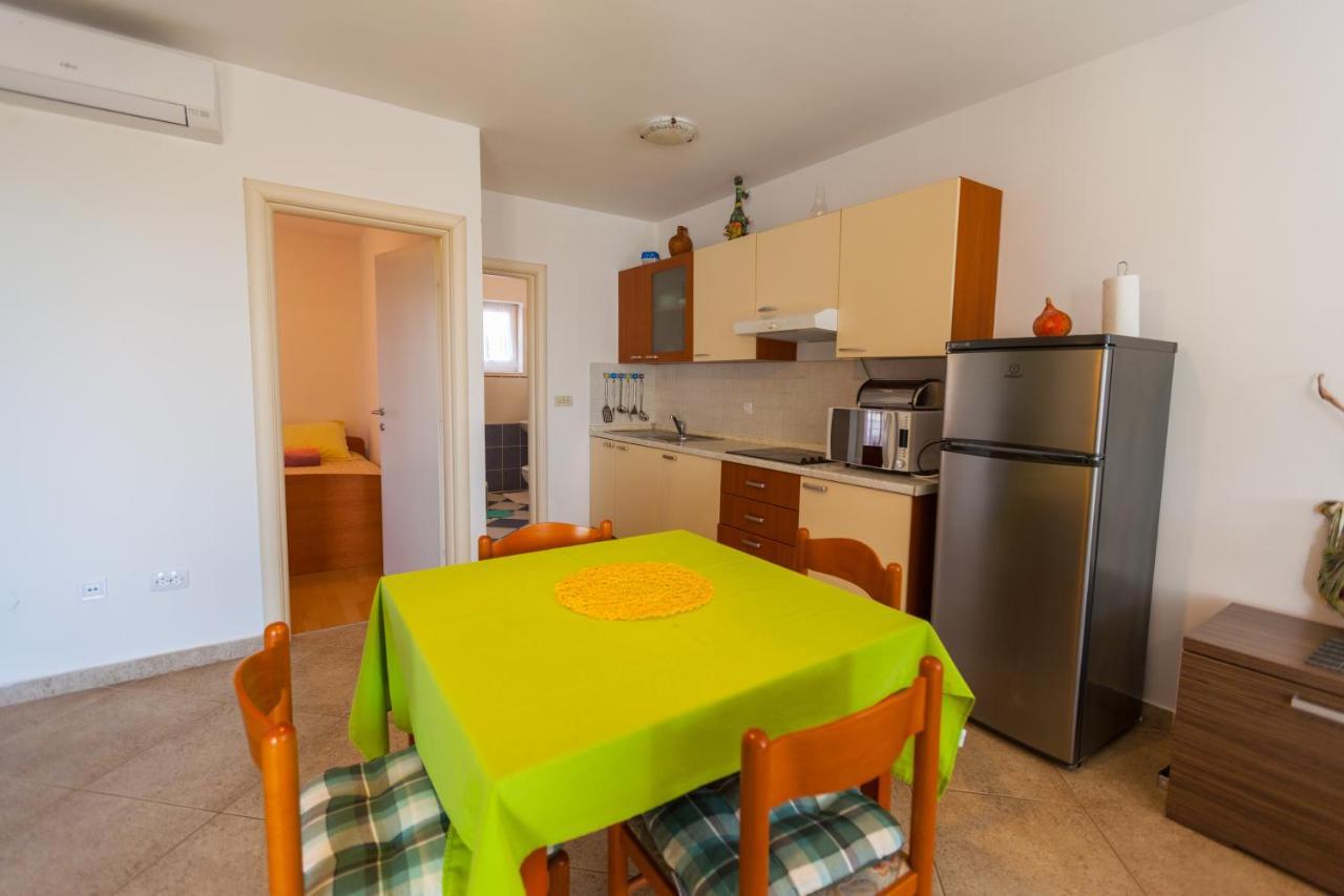 Apartman Mare Lovrečica Extérieur photo